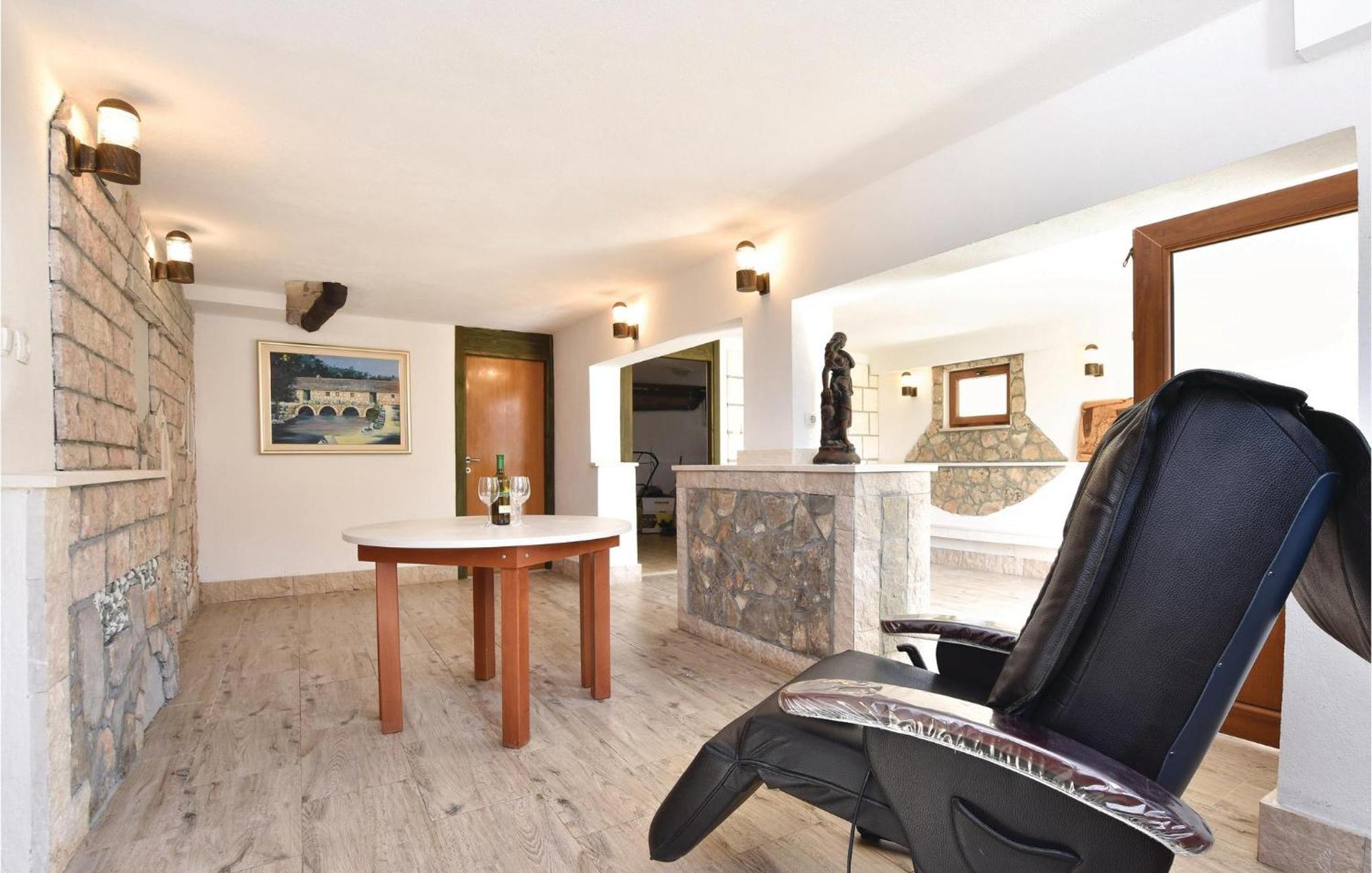 Nice Home In Grab With Wifi Экстерьер фото